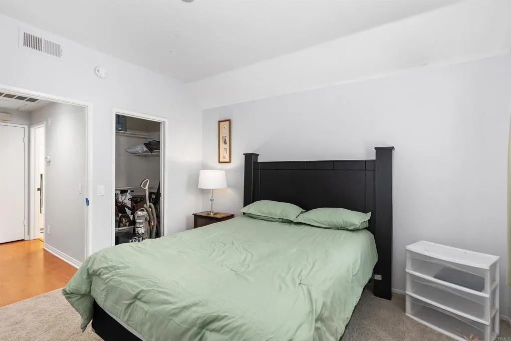 Additional image 47 of 2050 camino de la reina Unit 203, San Diego, CA 92108