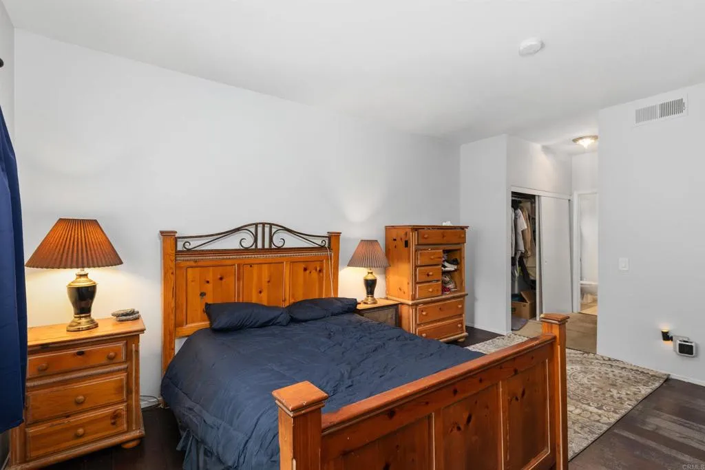 Additional image 41 of 2050 camino de la reina Unit 203, San Diego, CA 92108