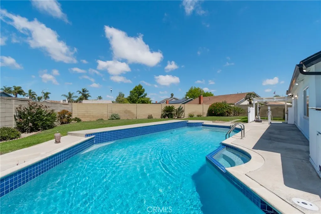 Additional image 71 of 5511 Kern Dr, Huntington Beach, CA 92649