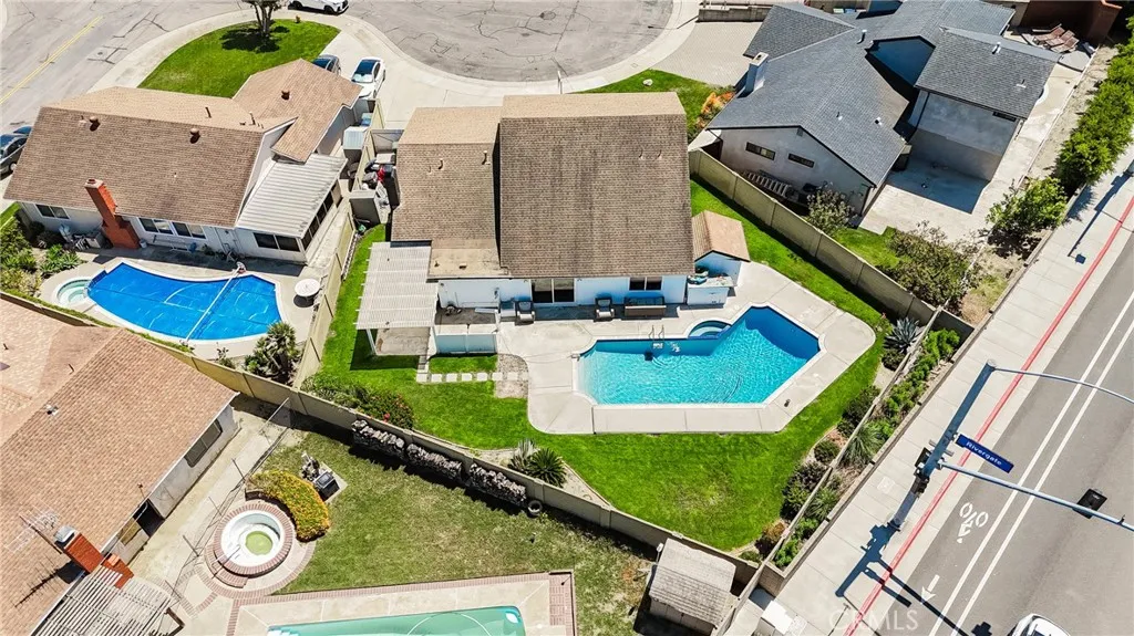 Additional image 74 of 5511 Kern Dr, Huntington Beach, CA 92649