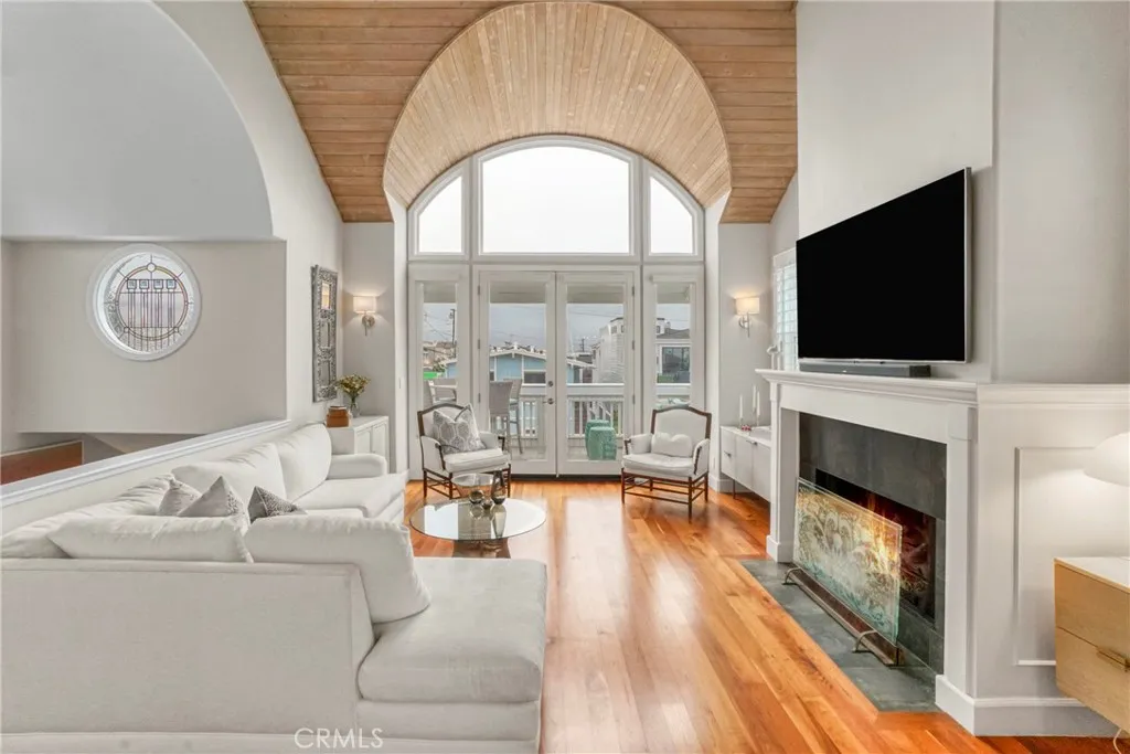 Additional image 33 of 135 33rd, Hermosa Beach, CA 90254