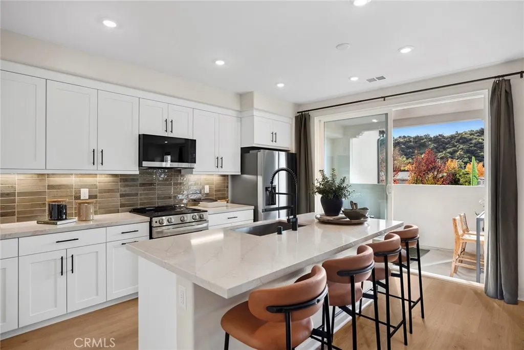 Additional image 5 of 727 E. Route 66, Glendora, CA 91740