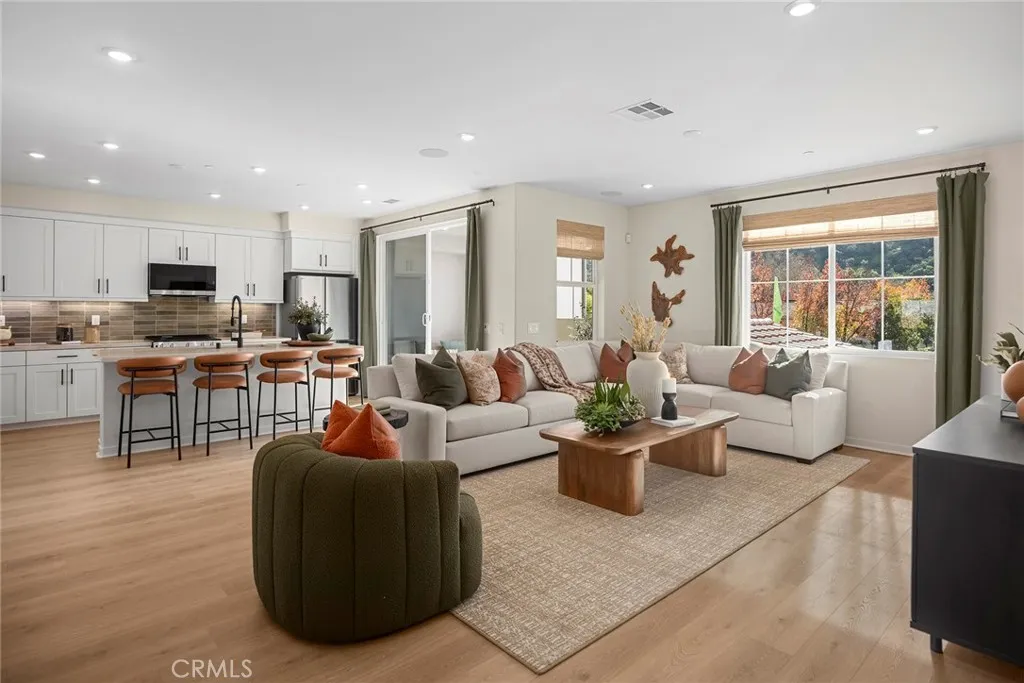 Additional image 3 of 727 E. Route 66, Glendora, CA 91740