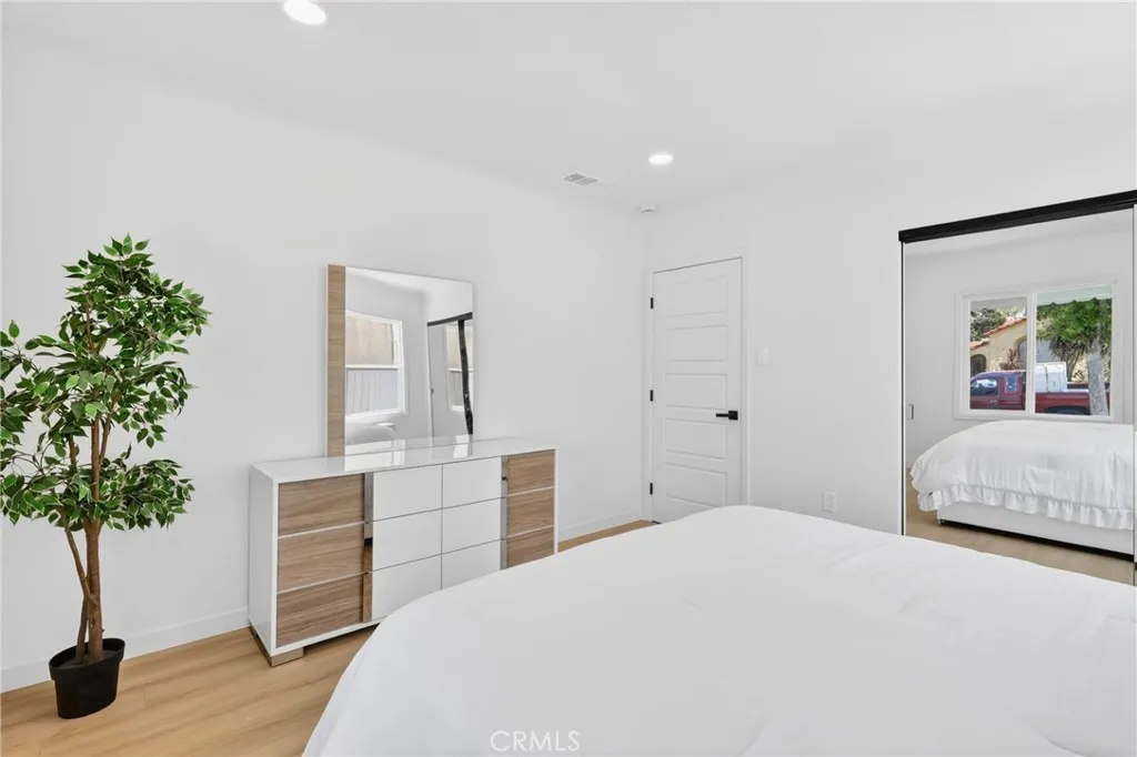 Additional image 60 of 5924 Lewis Ave, Long Beach, CA 90805