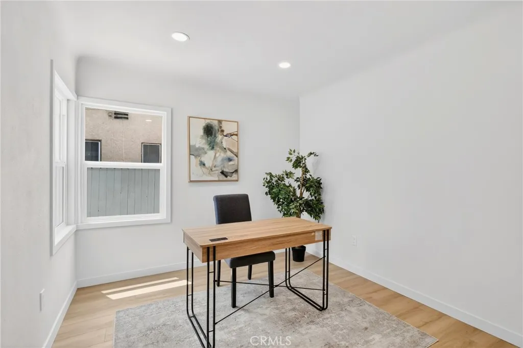 Additional image 21 of 5924 Lewis Ave, Long Beach, CA 90805