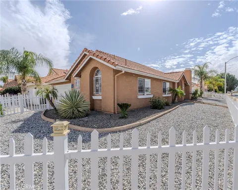 2699 Alegre Avenue, Hemet, CA 92545 - MLS#: CV25044737