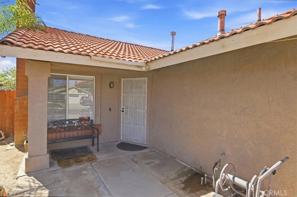 145 Appletree Drive, Perris, CA 92571 photo 4