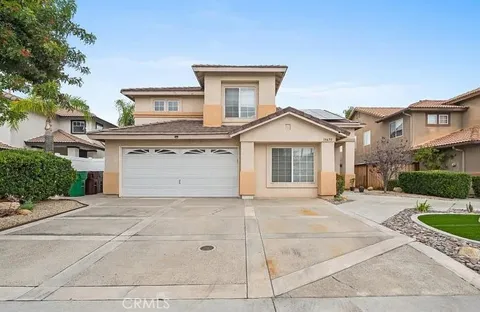 39675 Via Las Palmas, Murrieta, CA MLS: SW25086707