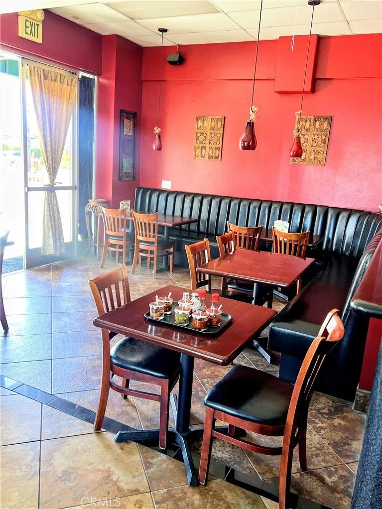 1832 E Route 66 Unit D, Glendora, CA 91740 photo 5