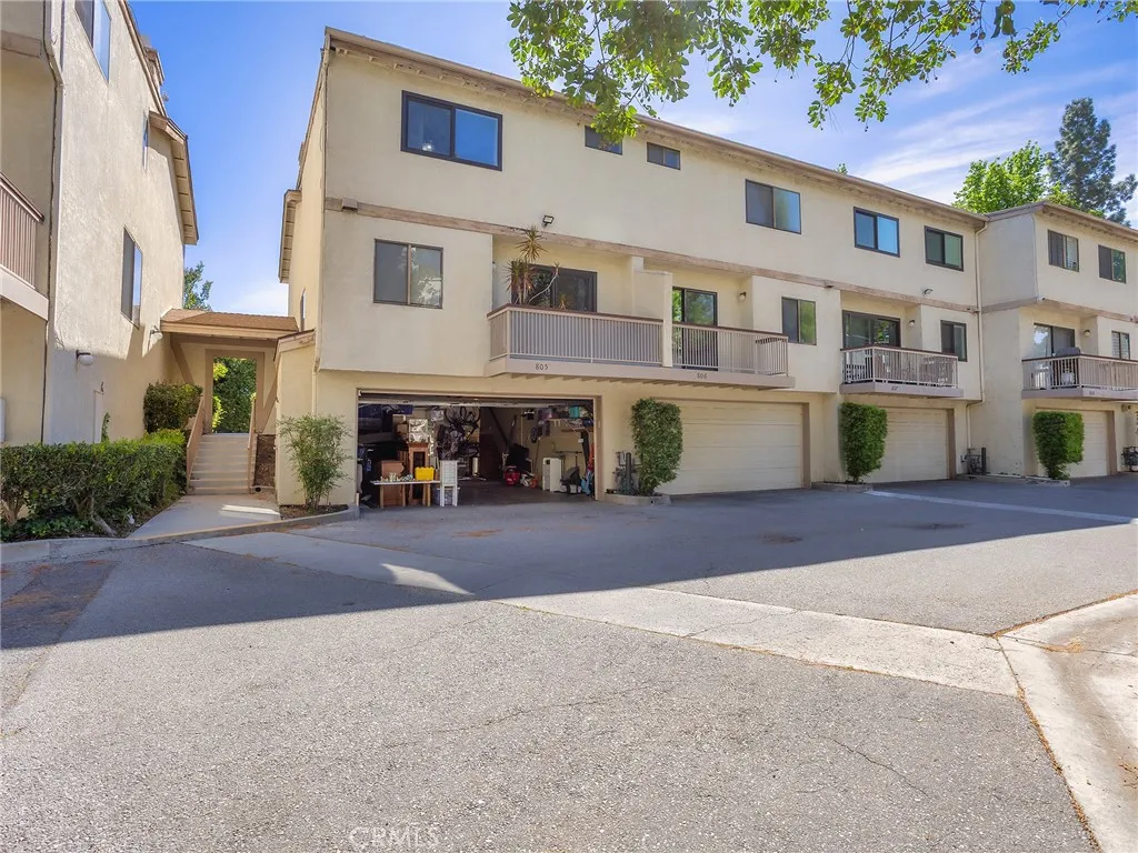 Additional image 45 of 7100 Balboa Boulevard Unit 805, Lake Balboa, CA 91406