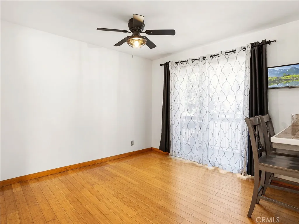 Additional image 13 of 7100 Balboa Boulevard Unit 805, Lake Balboa, CA 91406