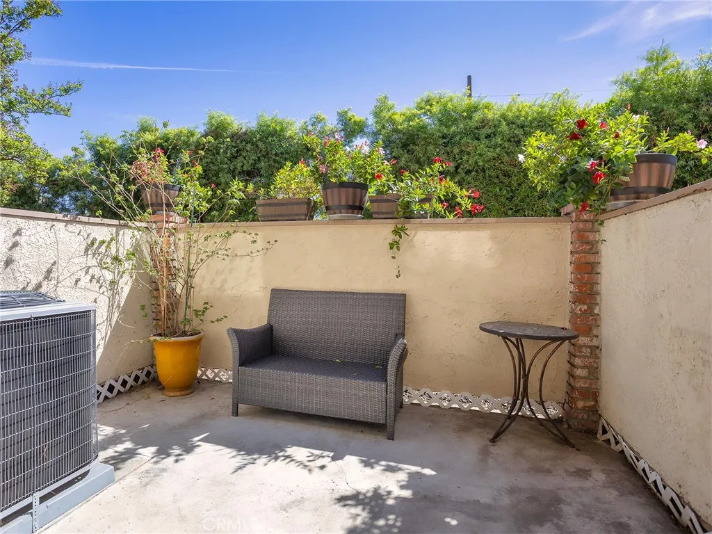 Additional image 44 of 7100 Balboa Boulevard Unit 805, Lake Balboa, CA 91406