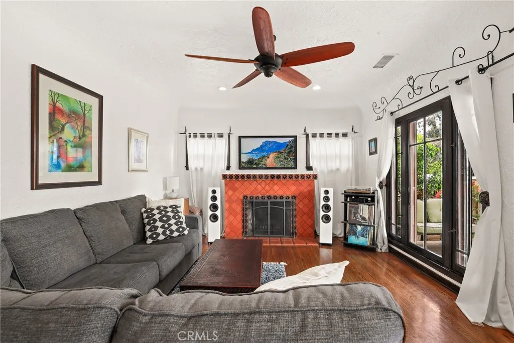 Additional image 56 of 11232 Oxnard Street, North Hollywood, CA 91606