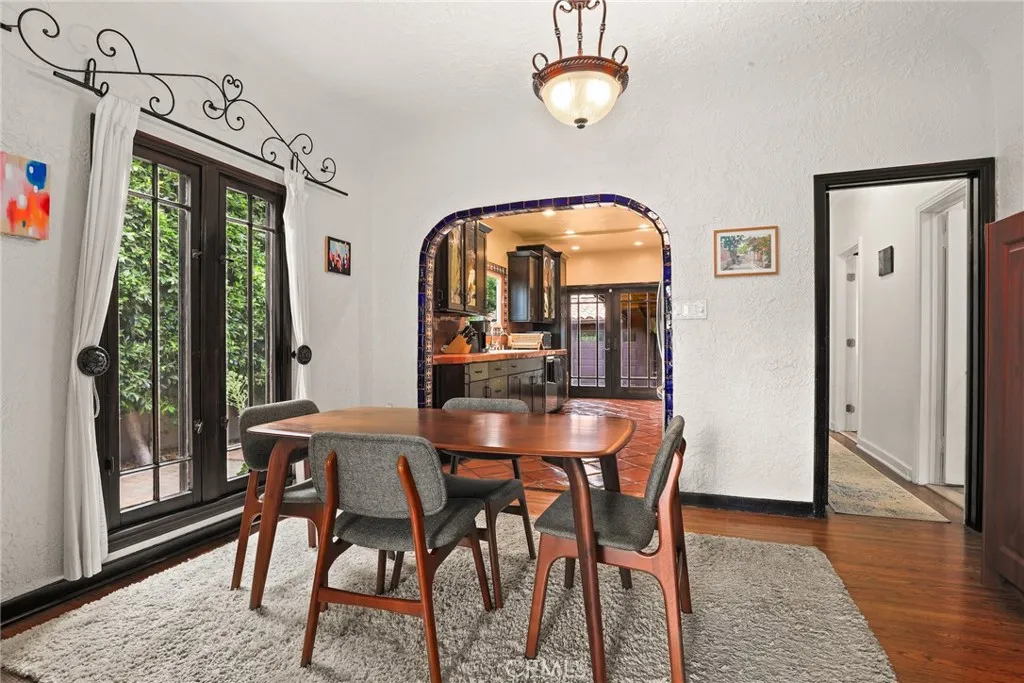 Additional image 62 of 11232 Oxnard Street, North Hollywood, CA 91606