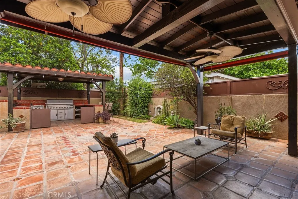 Additional image 52 of 11232 Oxnard Street, North Hollywood, CA 91606