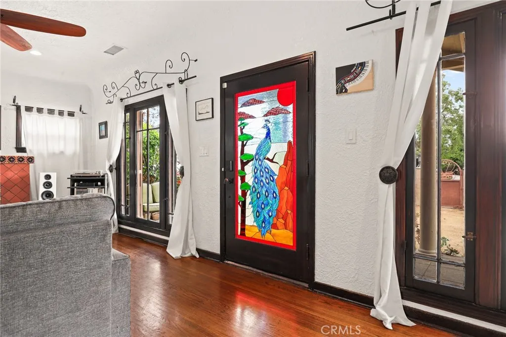 Additional image 8 of 11232 Oxnard Street, North Hollywood, CA 91606