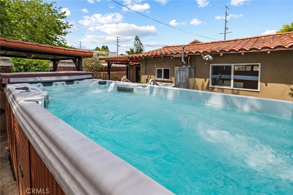 Additional image 41 of 11232 Oxnard Street, North Hollywood, CA 91606