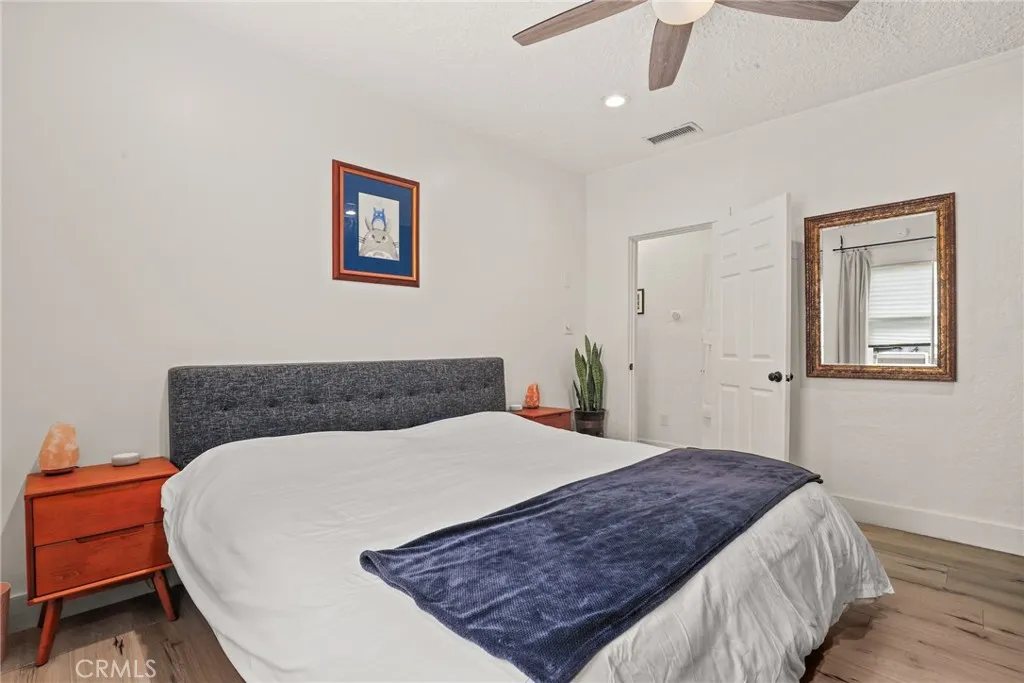 Additional image 25 of 11232 Oxnard Street, North Hollywood, CA 91606