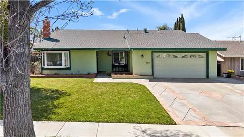 135 N Sweetwater Street, Anaheim Hills, CA 92807 - MLS#: PW25053826
