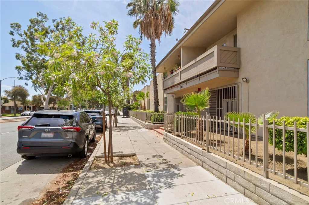 3301 Santa Fe Avenue Unit 50, Long Beach, CA 90810