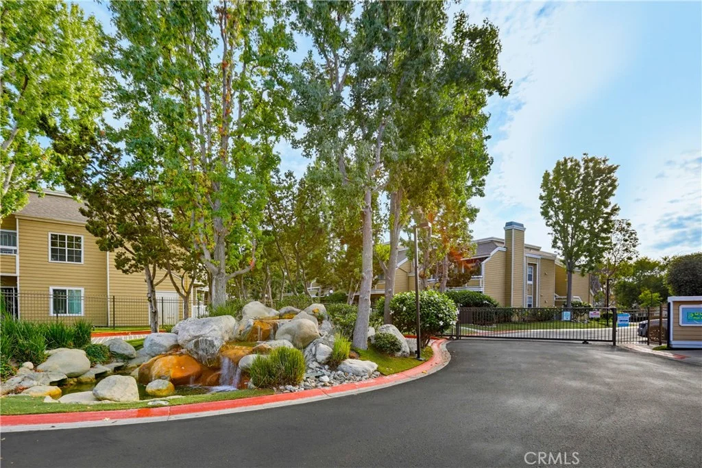 3740 South Bear Street Unit D, Santa Ana, CA 92704