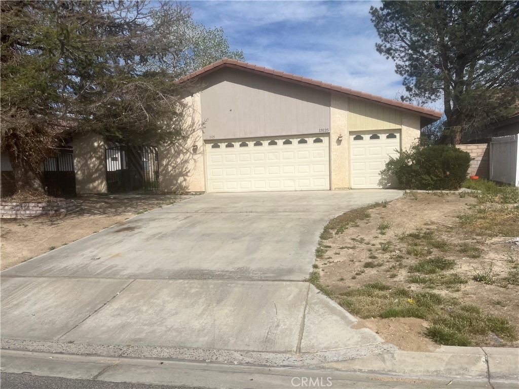 13125 Riverview Drive, Victorville, CA 92395 - MLS#: HD23019140