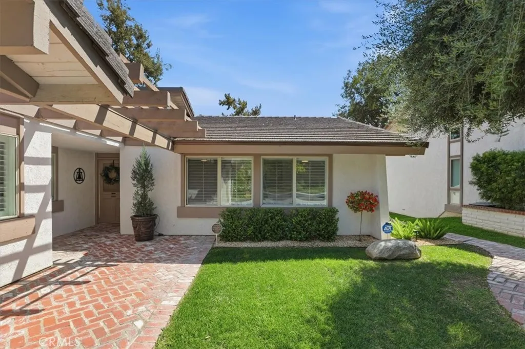 Additional image 17 of 702 Via Zapata, Riverside, CA 92507