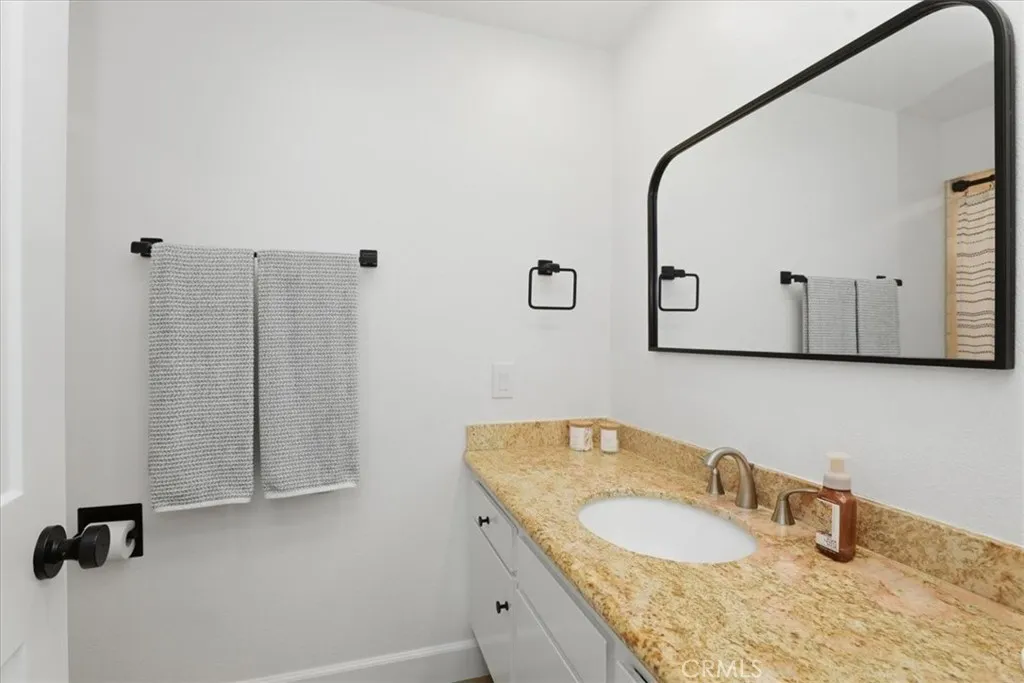 Additional image 99 of 702 Via Zapata, Riverside, CA 92507