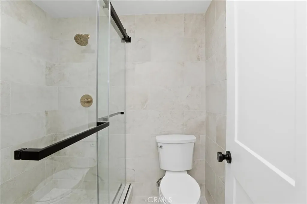 Additional image 43 of 702 Via Zapata, Riverside, CA 92507