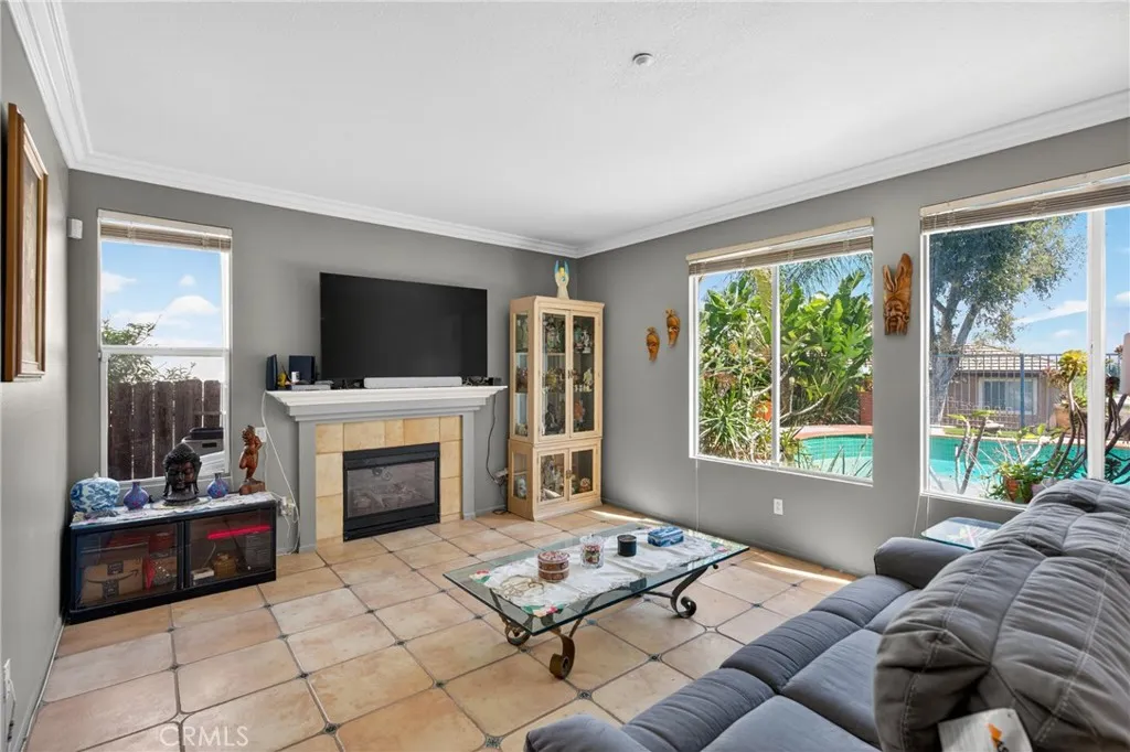 Additional image 35 of 12312 Edgecliff Ave, Sylmar, CA 91342