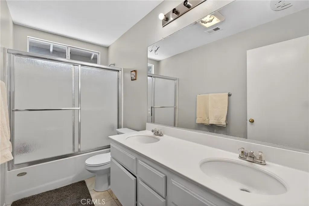 Additional image 25 of 12312 Edgecliff Ave, Sylmar, CA 91342