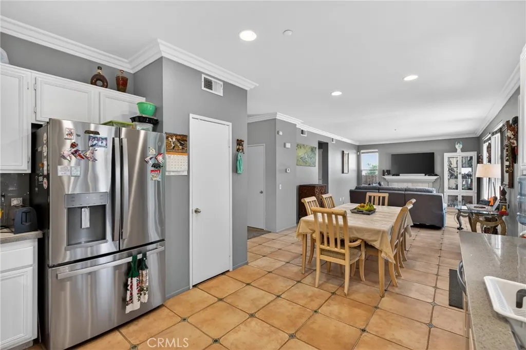 Additional image 39 of 12312 Edgecliff Ave, Sylmar, CA 91342