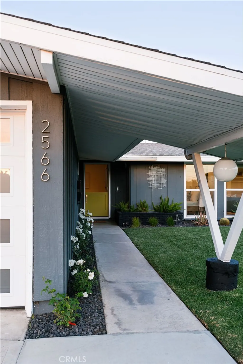 Additional image 56 of 2566 Oxford Ln, Costa Mesa, CA 92626