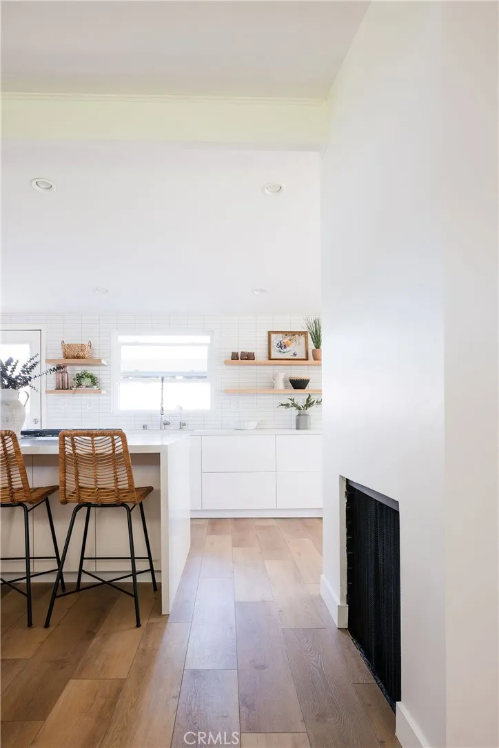 Additional image 70 of 2566 Oxford Ln, Costa Mesa, CA 92626