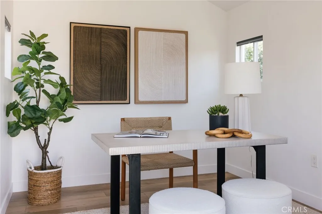 Additional image 49 of 2566 Oxford Ln, Costa Mesa, CA 92626