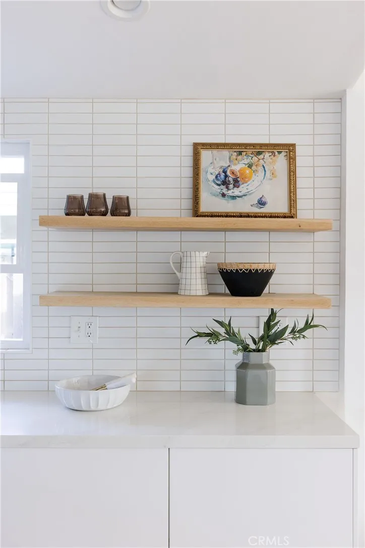 Additional image 71 of 2566 Oxford Ln, Costa Mesa, CA 92626