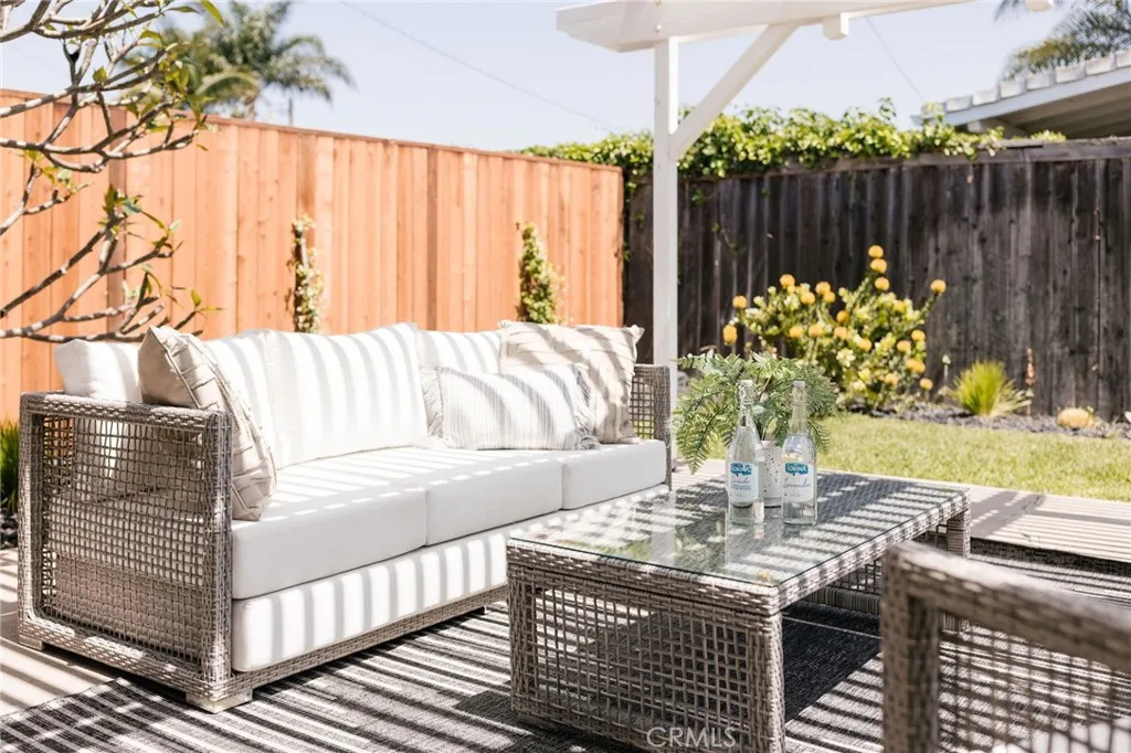 Additional image 44 of 2566 Oxford Ln, Costa Mesa, CA 92626