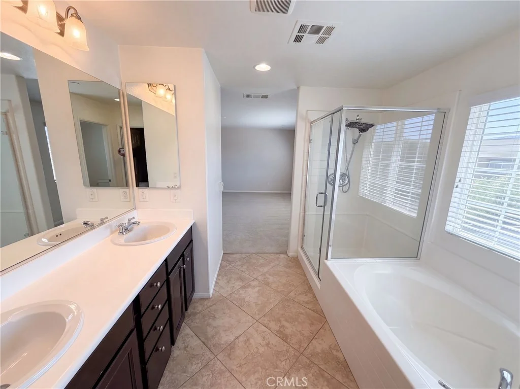 40959 Vauxhall Court, Lake Elsinore, CA 92532