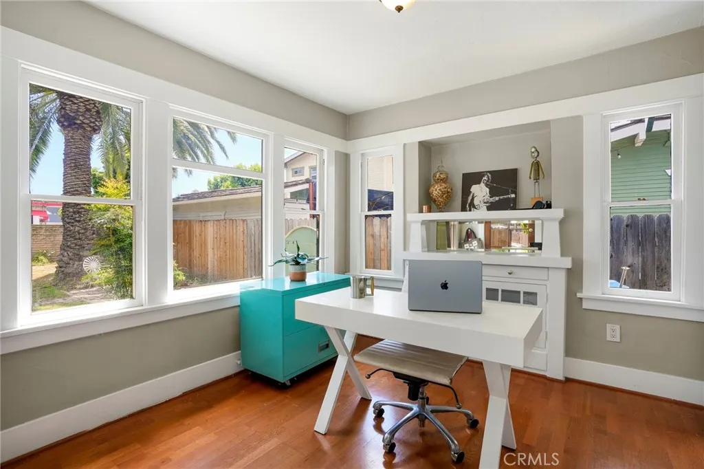 Additional image 43 of 733 Walnut Ave, Long Beach, CA 90813