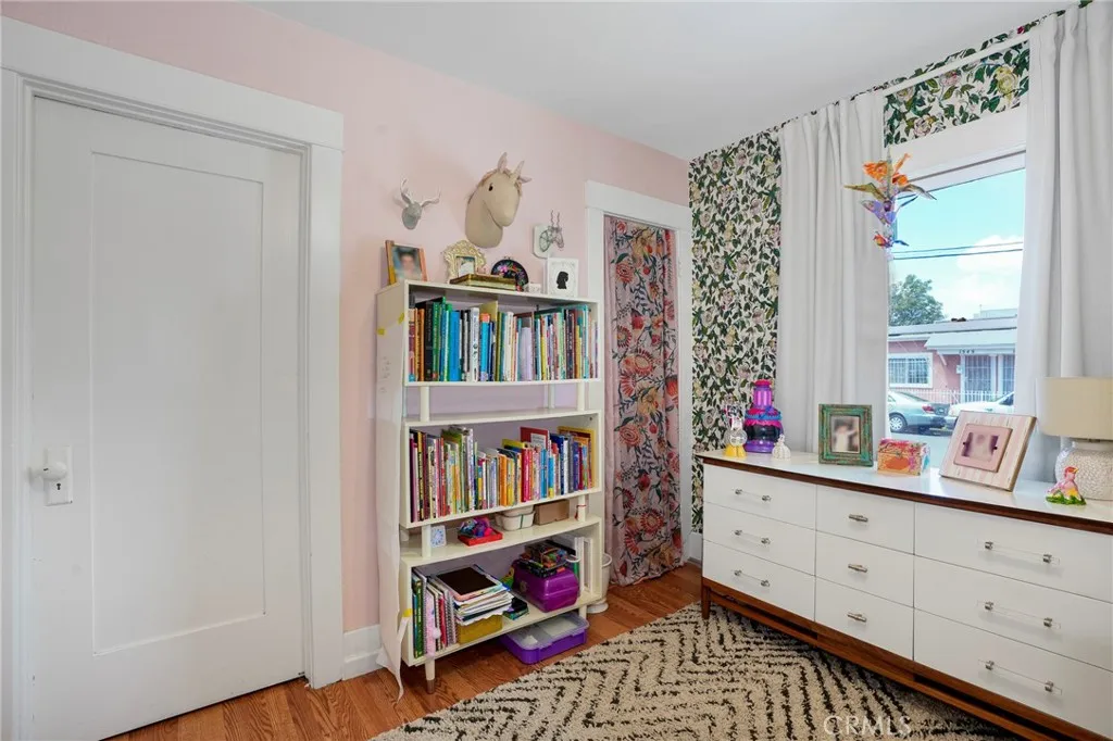 Additional image 21 of 733 Walnut Ave, Long Beach, CA 90813