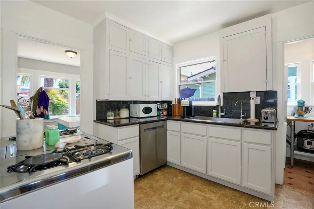 Additional image 42 of 733 Walnut Ave, Long Beach, CA 90813