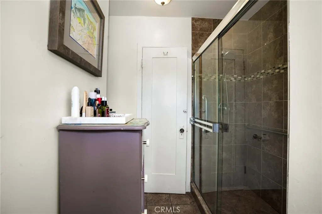 Additional image 46 of 733 Walnut Ave, Long Beach, CA 90813