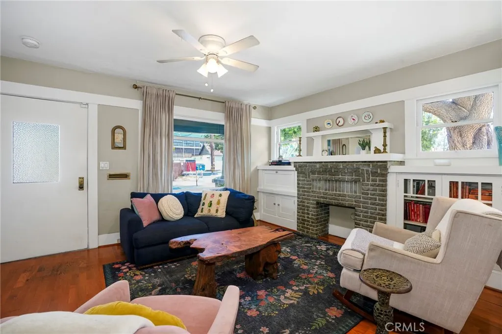 Additional image 9 of 733 Walnut Ave, Long Beach, CA 90813