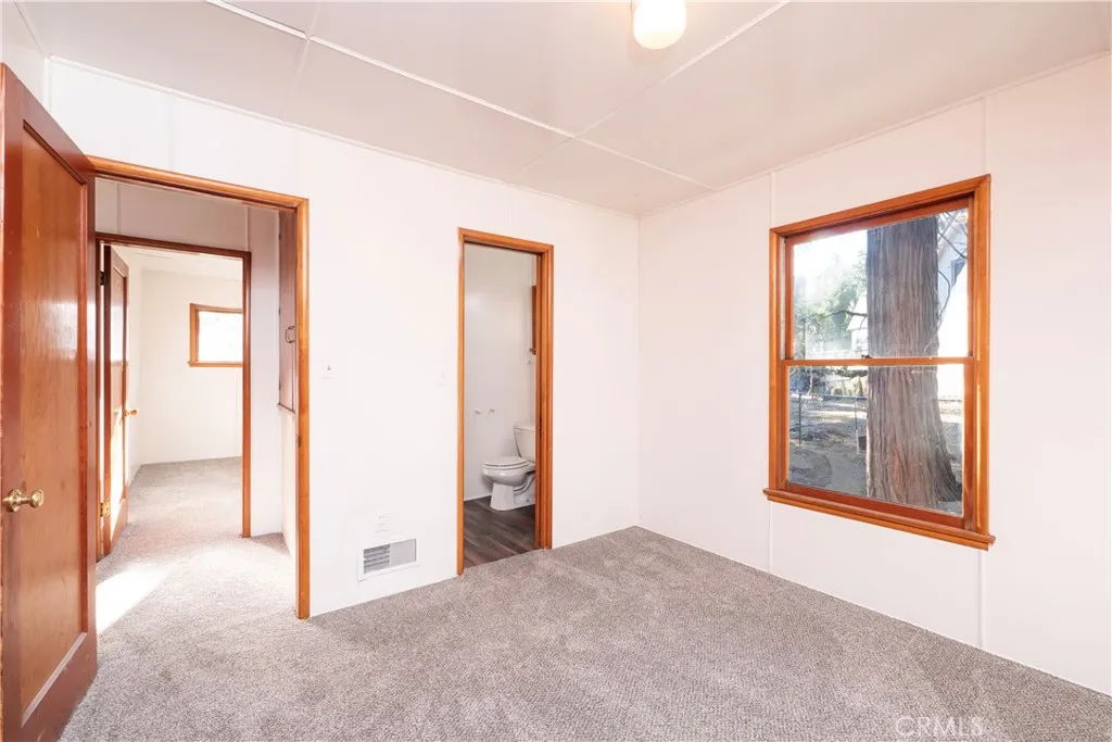Additional image 86 of 968 Ca-189, Twin Peaks, CA 92391