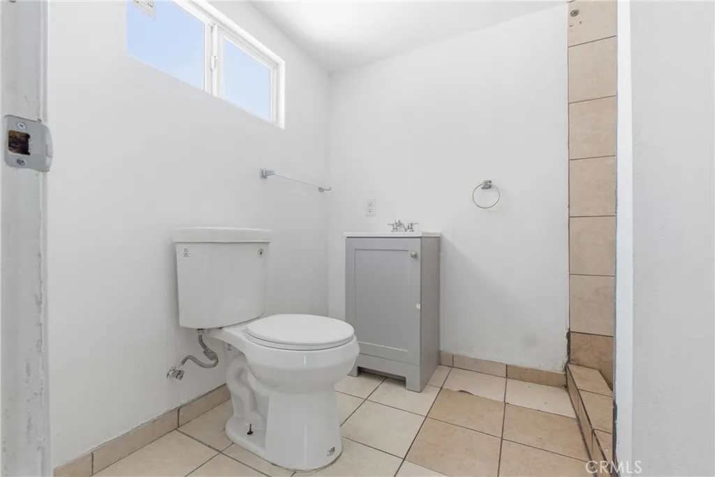 Additional image 37 of 1114 N Cherry St, Banning, CA 92220