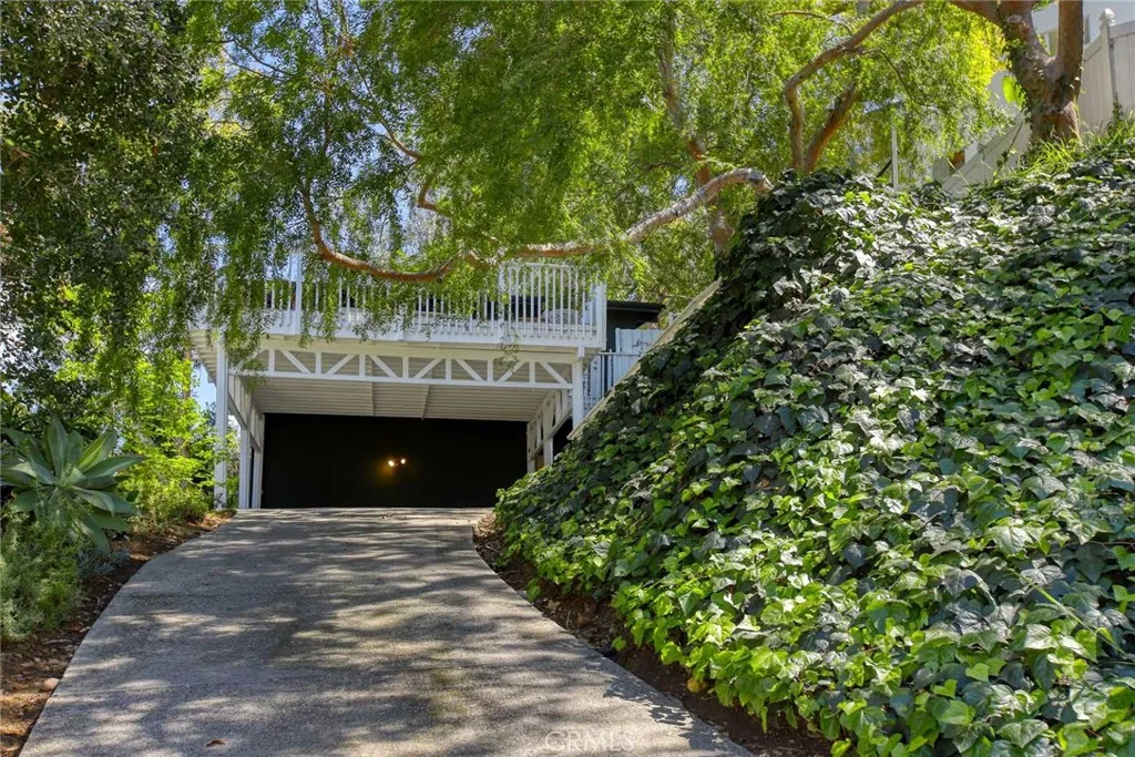 Additional image 89 of 3122 Oakcrest Dr, Los Angeles, CA 90068