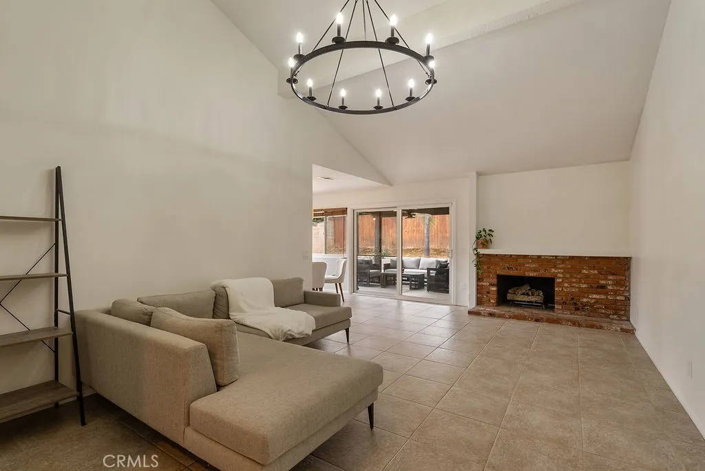 Additional image 95 of 1411 W Olive Ave, Redlands, CA 92373
