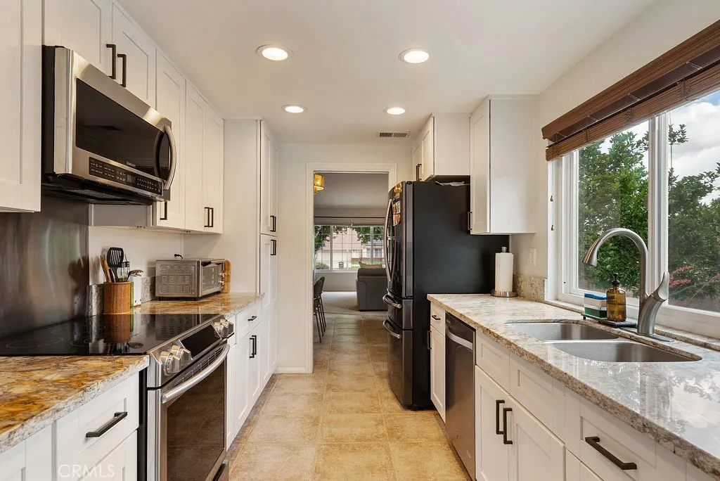 Additional image 72 of 1411 W Olive Ave, Redlands, CA 92373