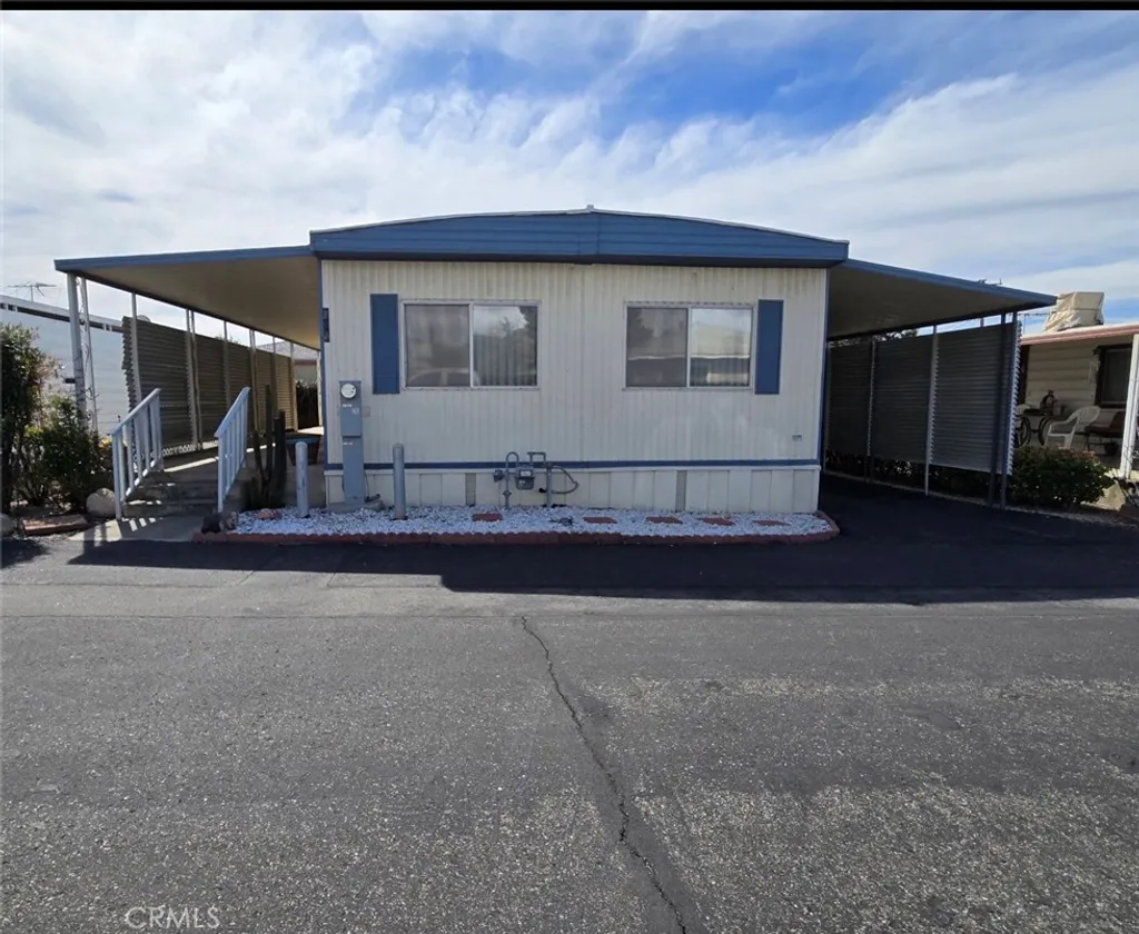 Additional image 2 of 12220 5th Street #205, Yucaipa, CA 92399