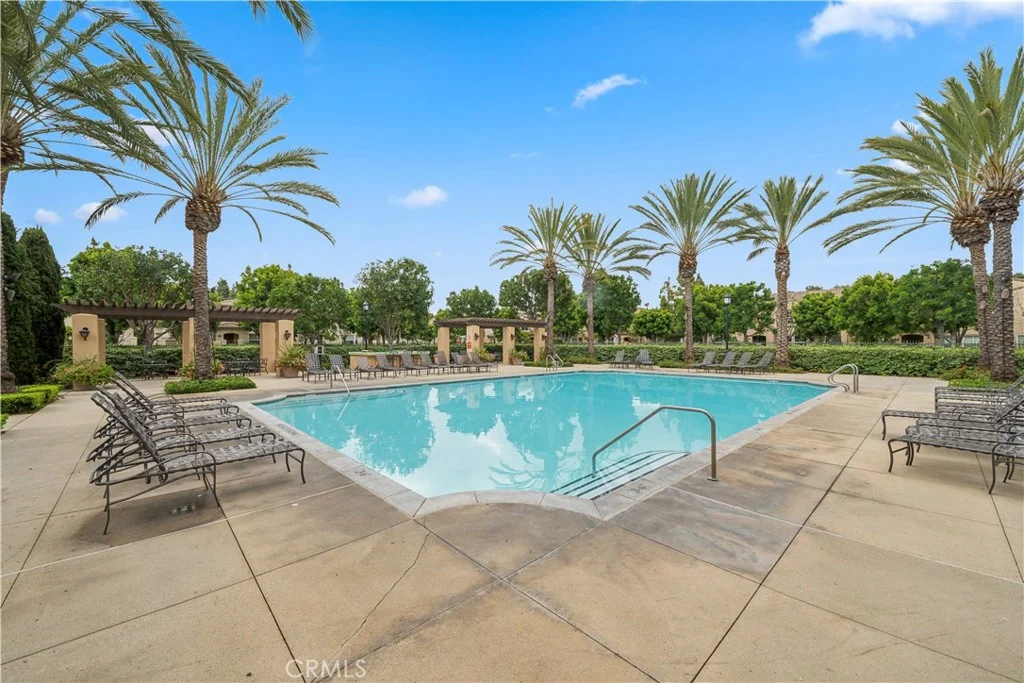 32 New Season, Irvine, CA 92602